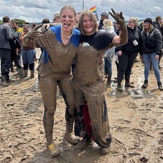 Schlamm auf dem Campingplatz bei Rock am Ring